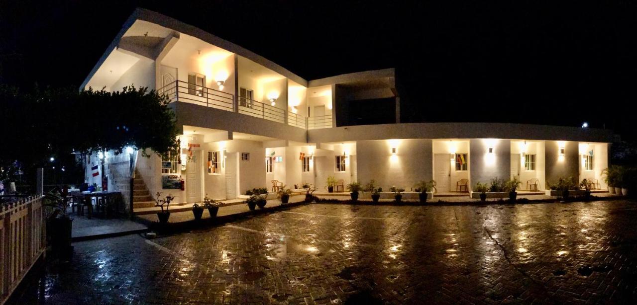 Albergo El Pulpo, Bayahibe Exteriör bild